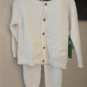 Cozy White Button-Up Fuzzy Set size 18